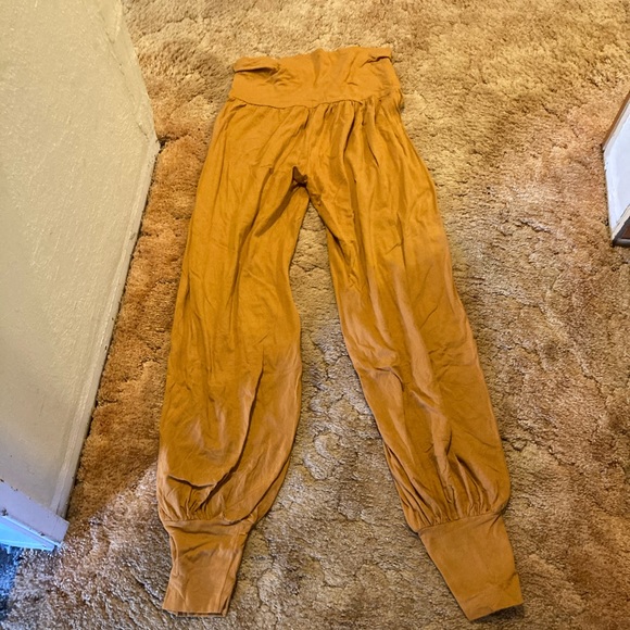 Tulasi organic yoga pants - Picture 1 of 8